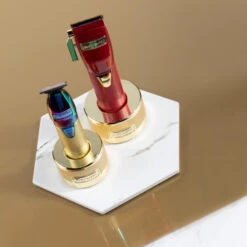 BaByliss PRO 4Artists Charging Stand Gold Metal Clipper -Jagua Haarpflege Geschaft 1469584 BaByliss PRO 4Artists Charging Stand gold Metal Clipper.d5549208